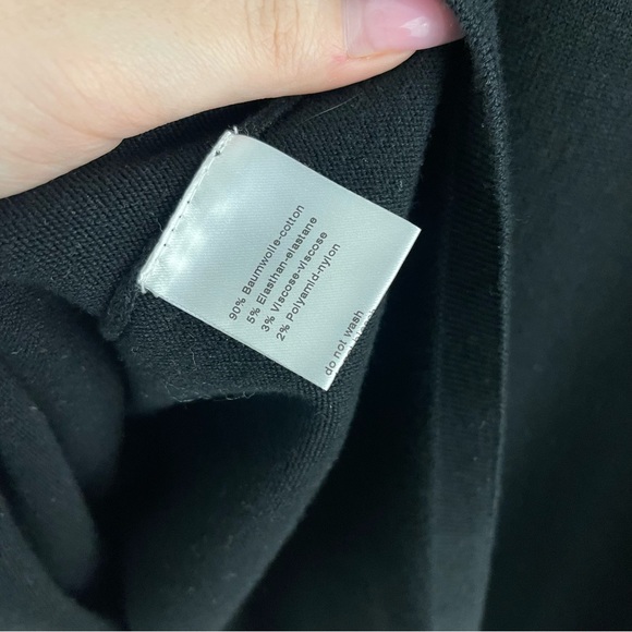 AKRIS PUNTO Women’s Black Cotton V Neck Casual Crochet Bell Sleeve Sweater - Picture 8 of 9